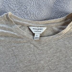 Banana Republic Beige Linen-Blend Tee